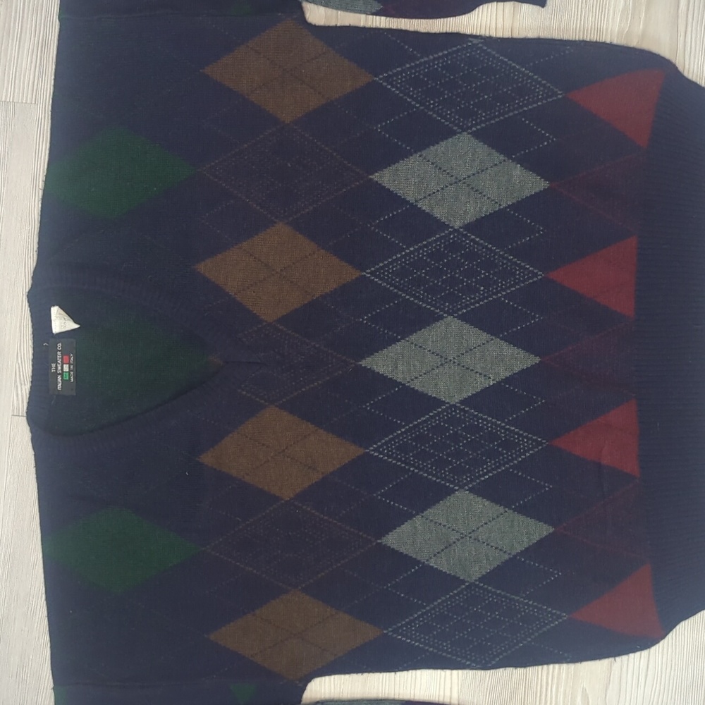 The Italian Sweater Co v neck wool acrylic sweater long sleeve argyle di…